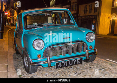 1961 Mini Cooper S auto classica in turchese, Beverley, East Riding, nello Yorkshire, Inghilterra Foto Stock