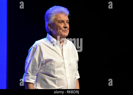 Sven-Bertil Taube sul suo tour 'Så länge skutan kan gå' in Louis de Geer concert hall 2019 Foto Stock