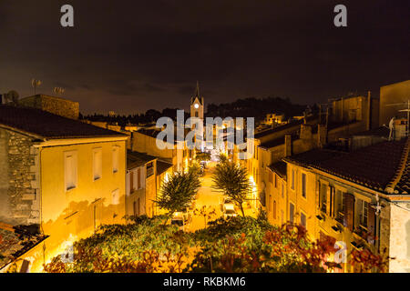 Mediterraneo Leucate Village, Francia del sud di notte (diurne immagine disponibile) Foto Stock