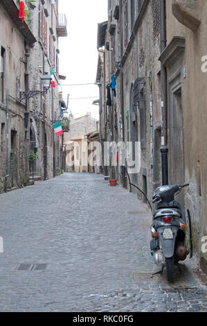 Back Street a Bracciano Italia Foto Stock