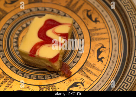 Cosa fare con avanzi di torta di formaggio al bar. Foto Stock