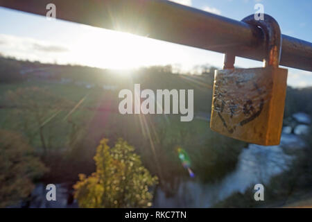 Amore serratura in Richmond, North Yorkshire, Inghilterra Foto Stock