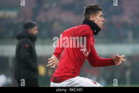 Milano, Italia. 10 feb 2019. ESCLUSIVA Milano Foto Spada/LaPresse 10 febbraio 2019 Milano ( Italia ) sport calcio Milan vs Cagliari - Campionato di calcio di Serie A TIM 2018/2019 - Stadio San Siro nella foto: Krzysztof Piatek esclusivo a Milano Foto Spada/LaPresse , 10 febbraio 2019 Milano ( Italia ) sport soccer Milan vs Cagliari - Italian Football Championship League A TIM 2018/2019 - San Siro in pic: Krzysztof Piatek Credito: LaPresse/Alamy Live News Foto Stock