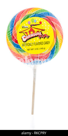 Winneconne, WI - 8 Febbraio 2019: un pacchetto di Bee carnival pop pop per lecca-lecca isolato su un background Foto Stock