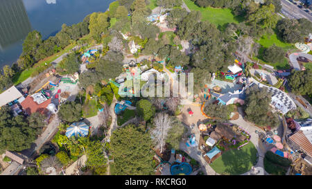 I bambini di Fairyland parco divertimenti di Oakland, CA, Stati Uniti d'America Foto Stock