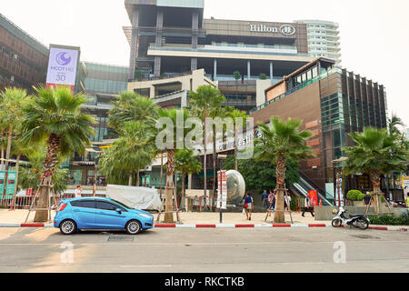 PATTAYA, Thailandia - circa Febbraio, 2016: Pattaya di giorno. Pattaya è un resort in città in Thailandia. Foto Stock