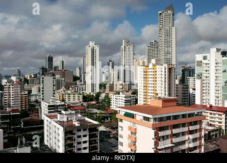 Panama lo skyline della citta'. Edifici moderni / grattacieli. Panama America centrale. Ott 2018 Foto Stock