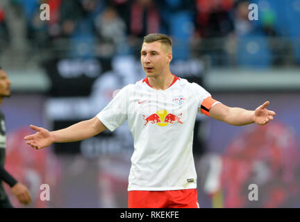 Willi ORBAN (L), il gesto gesto, Soccer 1. Bundesliga, XXI GIORNATA, RB Leipzig (L) - Eintracht Francoforte (F) 0: 0, su 09/02/2019 di Lipsia / Germania. € | Utilizzo di tutto il mondo Foto Stock