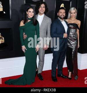 Los Angeles, Stati Uniti. 10 Febbraio, 2019. LOS ANGELES, CA, Stati Uniti d'America - 10 febbraio: Abby diritto, Dan Smyers, Shay di viscosità Mooney e Mooney Hannah di Dan Shay arrivano al 61° Annual Grammy Awards tenutosi presso Staples Center il 10 febbraio 2019 a Los Angeles, California, Stati Uniti. (Foto di Xavier COLLIN/Image Press Agency) Credito: Image Press Agency/Alamy Live News Foto Stock