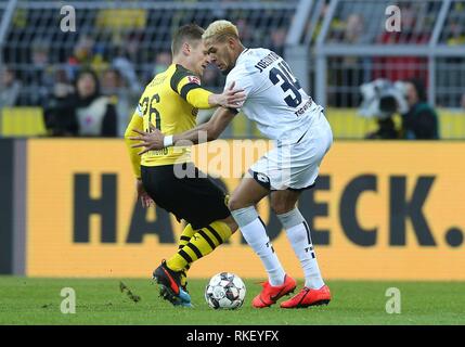 Dortmund, Deutschland. 09Feb, 2019. firo: 09.02.2019, calcio, 1.Bundesliga, stagione 2018/2019, BVB, Borussia Dortmund - TSG Hoffenheim 3: 3 PISZCZEK, BVB sinistra versus JOELINTON | Utilizzo di credito in tutto il mondo: dpa/Alamy Live News Foto Stock