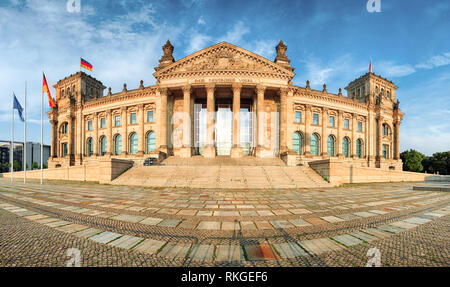 Il palazzo del Reichstag a Berlino, Germania, panorama Foto Stock