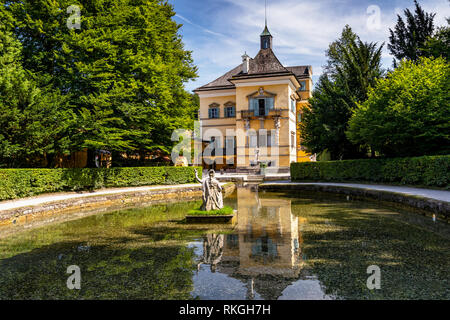 Trick Fountains, il Castello di Hellbrunn e giardini. Salisburgo, Austria Foto Stock