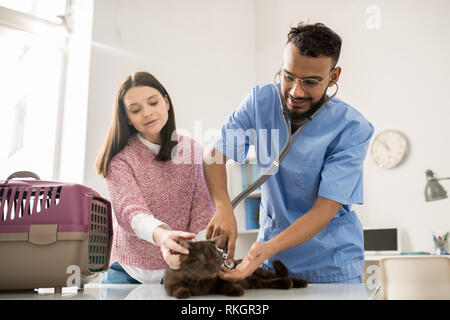 L'esame PET in cliniche Foto Stock