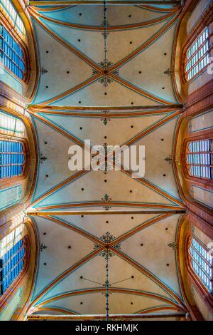 Archivio del soffitto della chiesa di San Nikolai, gotica in mattoni, Wismar, Meclemburgo-Pomerania Occidentale, Germania Foto Stock