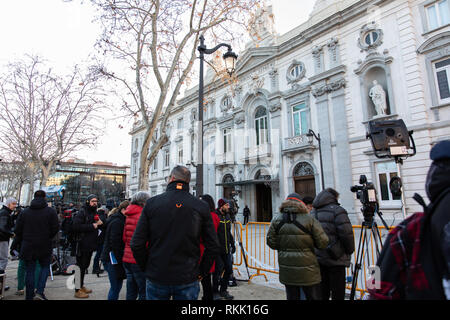 Madrid, Spagna. 12 Feb, 2019. La camera penale della Corte Suprema inizia questo Martedì, 12 Febbraio a giudicare 12 leader di indipendenza dalla cosiddetta "procés' in Catalogna. Credito: Gesù Hellin/ZUMA filo/Alamy Live News Foto Stock