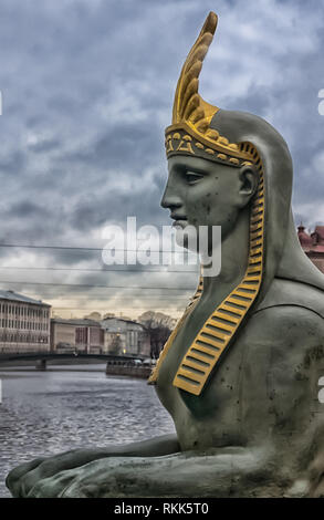 San Pietroburgo, Russia - Agosto 12, 2016: statue e monumenti di San Pietroburgo. L'orgoglio di scultori e di pietra e metallo di tecnologia di elaborazione. Foto Stock