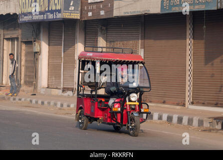 Auto elettrica rickshaw di Amritsar Punjab, India Foto Stock