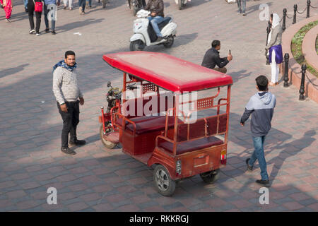 Auto elettrica rickshaw di Amritsar Punjab, India Foto Stock