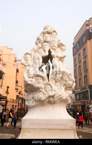 Statua dei Martiri a Jallianwala Bagh in Amritsar, Punjab, India Foto Stock