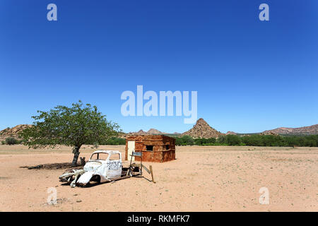 Abbandonato auto rottamata - Namibia Foto Stock