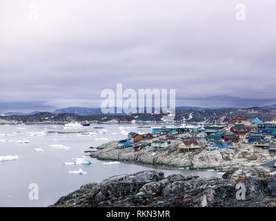 Arctic Iceberg sull Oceano Artico in Groenlandia Foto Stock