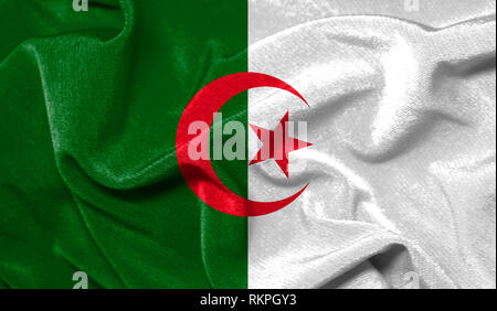 Bandiera realistica di Algeria sulla superficie ondulata di tessuto Foto Stock