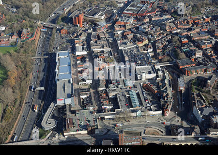 Vista aerea del Merseyway Shopping Centre in Stockport centro città vicino a Manchester Foto Stock