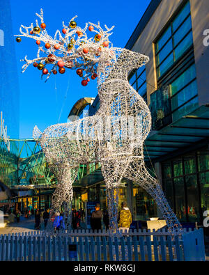 Le decorazioni di Natale nel centro di Highcross a Leicester. Foto Stock