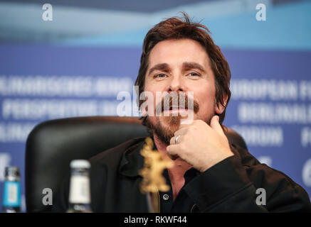 Berlino, Germania. Xi Febbraio, 2019. Attore Christian Bale del film "Vice" partecipa a una conferenza stampa durante la sessantanovesima Festival Internazionale del Cinema di Berlino a Berlino, Germania, 11 febbraio, 2019. Credito: Shan Yuqi/Xinhua/Alamy Live News Foto Stock