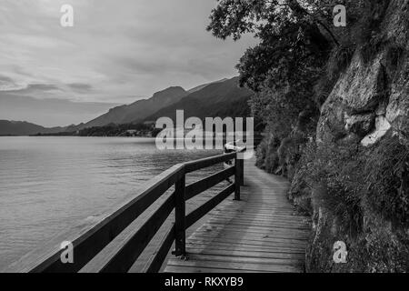 Il lago Wolfgangsee in Austria. Wolfgangsee è uno dei più noti laghi in Austria. Foto Stock