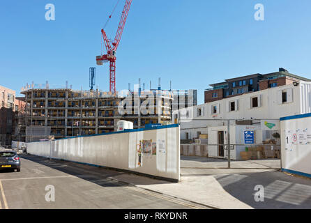 Sito in costruzione nel centro della citta'. Foto Stock