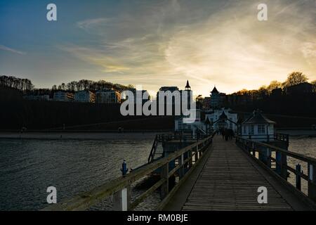 Molo storico di Sellin in Ruegen in Germania Foto Stock