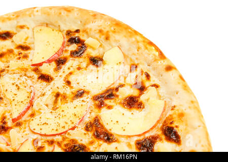 Pizza di frutta con ananas, mela e cannella. Foto Stock