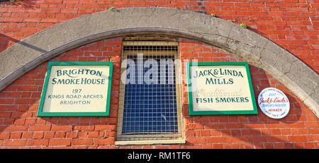 The Brighton Smokehouse, 197 Kings Road Arches Brighton, Jack Linda Mills Traditional Fish Smokers, Brighton City, UK, BN1 1NB Foto Stock