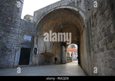 Dubrovnik cancello di castello Foto Stock