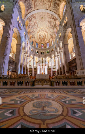 Quebec, Ott 1: vista interna della Basilica di Sainte-Anne-de-Beaupre chiesa il Ott 1, 2018 a Quebec, Canada Foto Stock