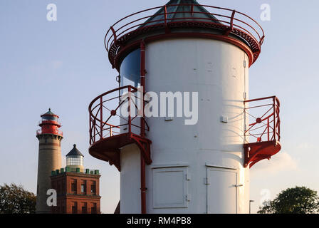 Leuchtturm und Schinkelturm Kap Arkona auf Rügen, Meclenburgo-Pomerania Occidentale, Germania Foto Stock