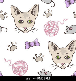 Seamless pattern con il simpatico gatto domestico e i giocattoli per animali. Disegnata a mano sfondo con animali Foto Stock