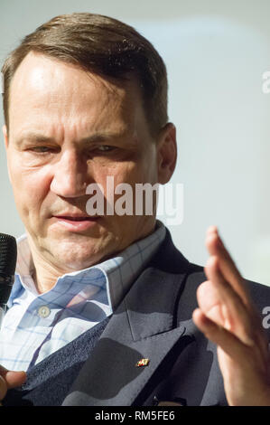 Radoslaw Sikorski a Gdynia, Polonia. 10 febbraio 2019 © Wojciech Strozyk / Alamy Stock Photo Foto Stock