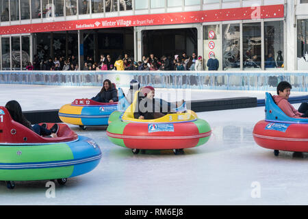 Frost Fest è un evento invernale in Bryant Park di New York City, Stati Uniti d'America Foto Stock