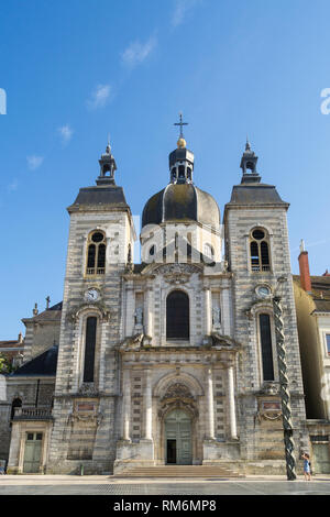 Eglise Saint-Pierre in Chalon-sur-Saone - Francia Foto Stock