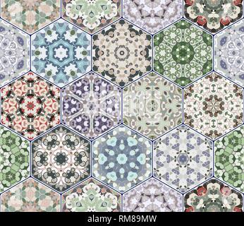 Un ricco set di forma esagonale di piastrelle ceramiche. Elementi colorati in stile orientale. Illustrazione Vettoriale. Illustrazione Vettoriale