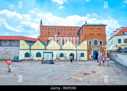 Cracovia in Polonia - Giugno 21, 2018: la facciata vista sulla antica sinagoga, oggi serve come una filiale del Museo Storico della Città di Cracovia Foto Stock