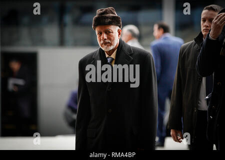 Varsavia, Polonia. Xiv Feb, 2019. Il Presidente afgano Mohammad Ashraf Ghani arriva presso lo Stadio Nazionale di Varsavia conferenza sul Medio Oriente a Varsavia, Polonia, il 14 febbraio, 2019. La Polonia ha ospitato una due giorni di conferenza internazionale promossa dagli Stati Uniti sulla pace e la sicurezza nella regione del Medio Oriente. Credito: Jaap Arriens/Xinhua/Alamy Live News Foto Stock