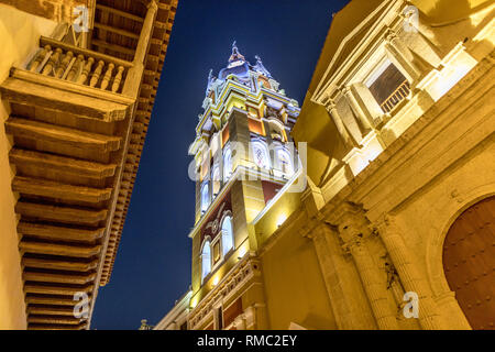 La Cattedrale di notte a Cartagena Colombia Sud America Foto Stock