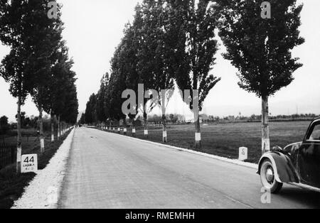 Autostrada statale, gran sasso, l'aquila, Abruzzo, Italia, 1920-30 Foto Stock