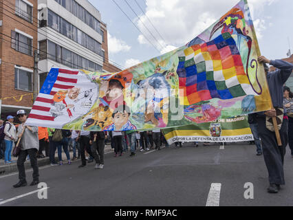 Febbraio 14, 2019 - persone che protestano in marzo della Federazione colombiana credito formativo: Daniel Garzon Herazo/ZUMA filo/Alamy Live News Foto Stock