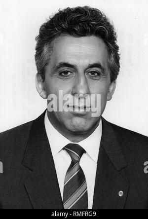 Egon Krenz - * 19.03.1937, tra 1974 - 1983 è stato presidente dell'Organizzazione per la gioventù FDJ, tra 1983 - 1989 membro del Politburo SED, tra 18.10.1989 - 03.12.1989 Segretario generale del SED, tra 24.10.1989 - 06.12.1989 stato Presidente del Consiglio della Repubblica democratica tedesca. Foto Stock