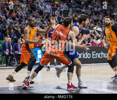 Madrid, Spagna. Xiv Feb, 2019. Ante Tomic durante il FC Barcelona Lassa vittoria su Valencia Basket Club (86 - 79) in Copa del Rey 2019 gioco (quarti) celebrata a Madrid (Spagna) al centro Wizink. 14 febbraio 2019. Credito: Juan Carlos García Mate/Pacific Press/Alamy Live News Foto Stock