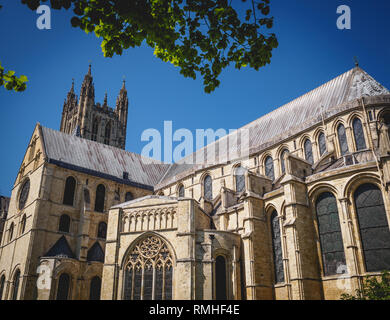 Canterbury, Regno Unito - Maggio, 2018. Vista della cattedrale di Canterbury, una delle più antiche e famose strutture cristiane in Inghilterra. Foto Stock